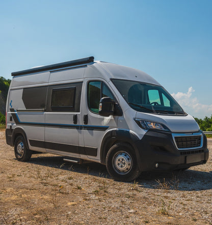 Organic Hoodie "Heather Grey" - bedruckt mit Deiner Camper Illustration